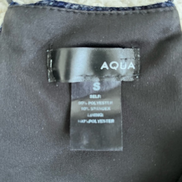 Blue velvet tank top. Size Small. - Picture 6 of 7